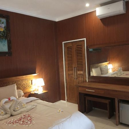 Coral Beach Seaside غيلي تراوانغان المظهر الخارجي الصورة